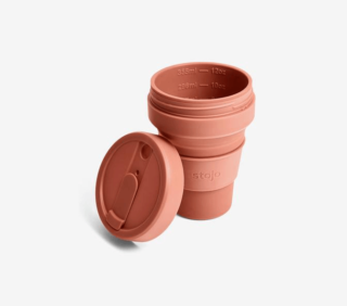 product_baby_eating_02_4